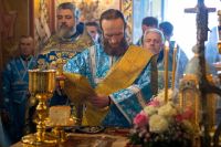 Настоятель сопровождает принесение списка Донской иконы Божией Матери в Калмыкию Настоятель сопровождает принесение списка Донской иконы Божией Матери в Калмыкию