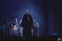 Продолжаем традицию благотворительных спектаклей!