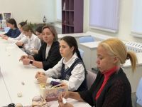 Мастерская «Дар Божий» побывала в гостях у учащихся МАОУ «Школа №60» Мастерская «Дар Божий» побывала в гостях у учащихся МАОУ «Школа №60»